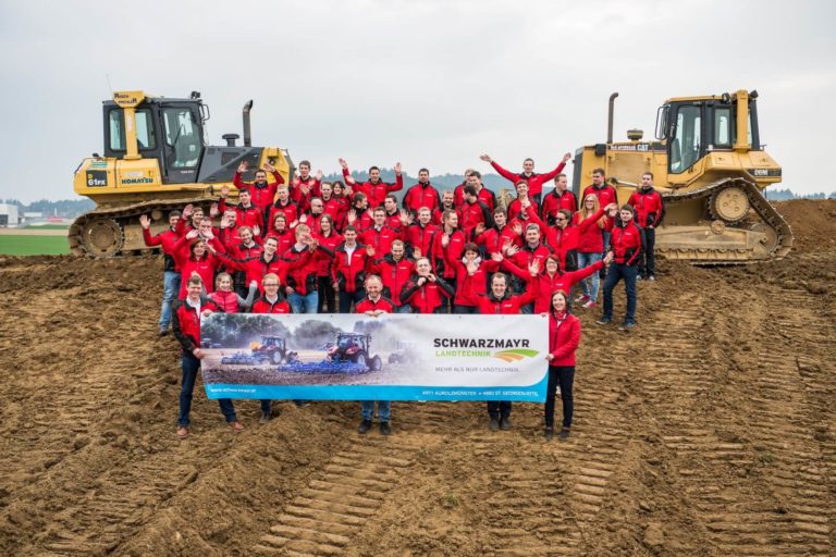 Gruppenfoto Spatenstich Gampern