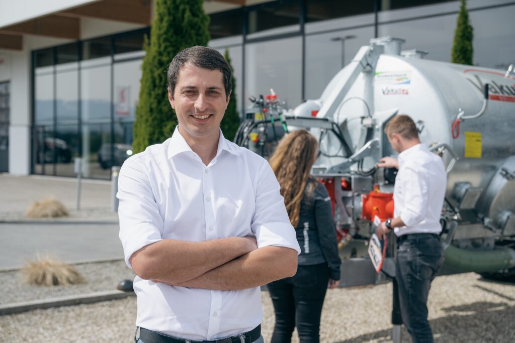 5_Verkäufer_Außendienst_comp
